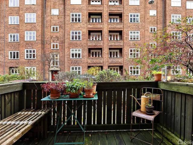 Ejendom til salg i København, Brøndby