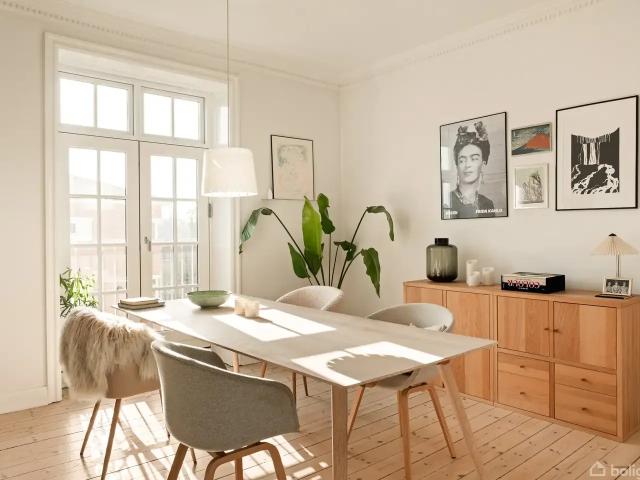 Ejendom til salg i Hellerup, Brøndby