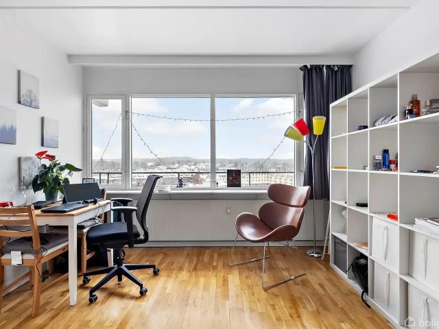 Ejendom til salg i Kongens Lyngby  , Brøndby