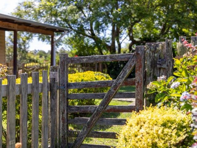 Cottage for sale in Elands, New South Wales