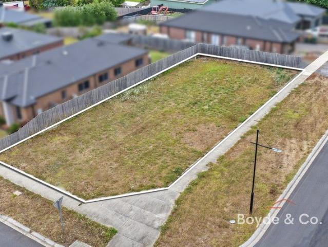 Land for sale in Drouin, Victoria