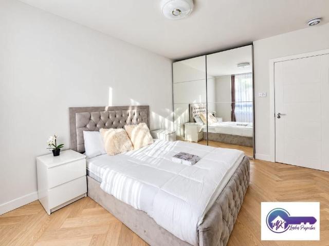 Room for rent in The Triangle, Reading