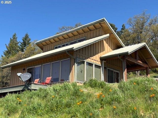 Condo for sale in Douglas, Illinois