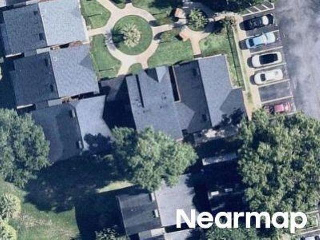 Condo for sale in Waterford Lakes, Orlando