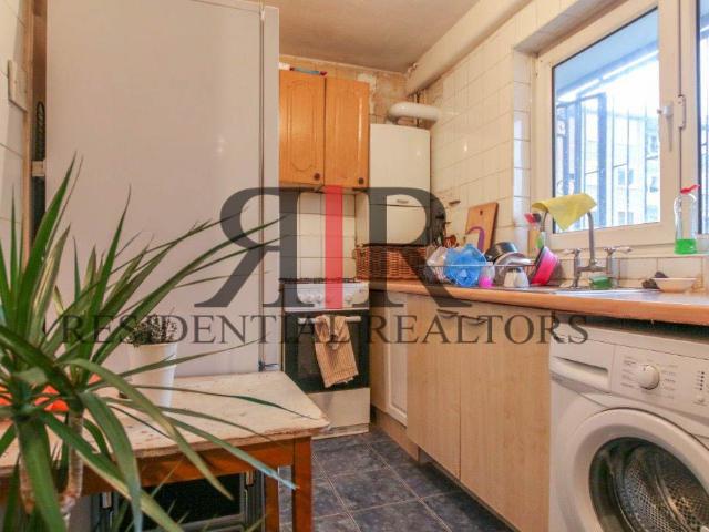 Apartment for rent in Avebury Estate, Whitechapel