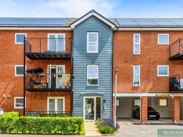 House for sale in Dunstable, Bedfordshire