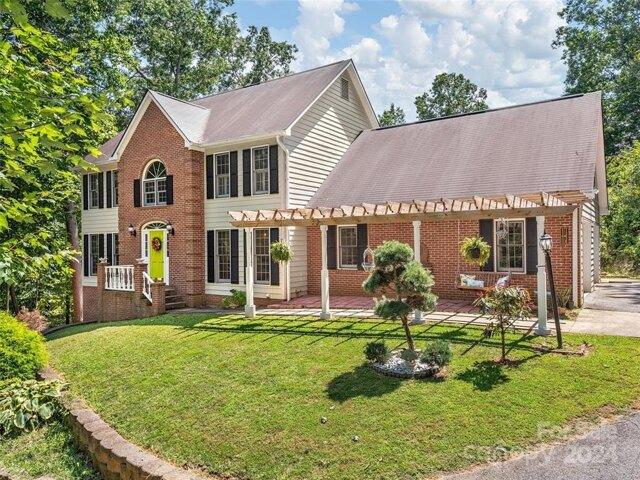House for sale in Lake Junaluska