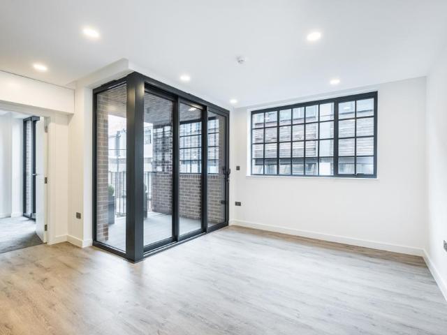 House for rent in Finsbury, Greater London