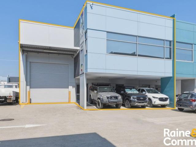Warehouse for rent in Methul, Queensland