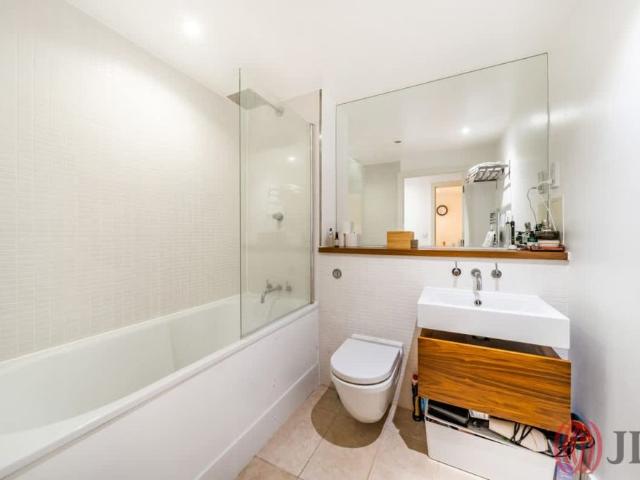 Apartment for rent in Cat Hill, Isle Of Man