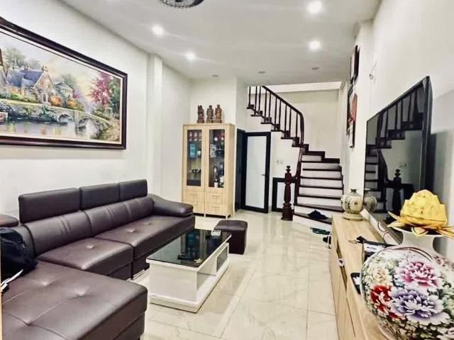 Nhà bán tại Hoàn Kiếm, Hà Nội