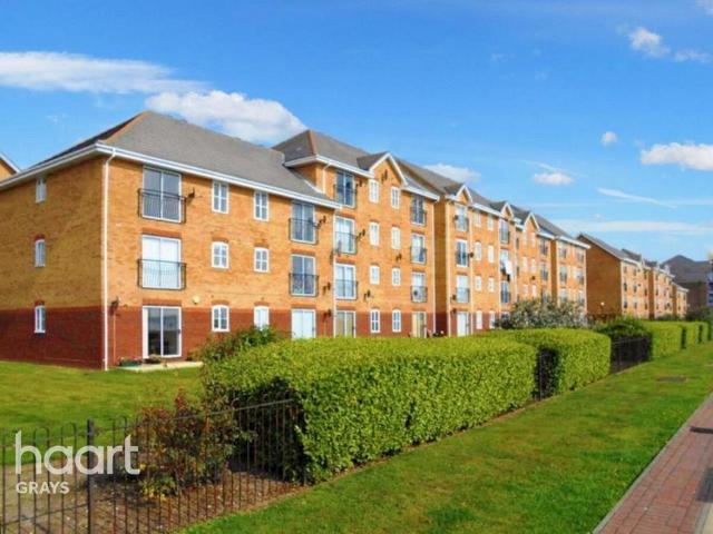 Apartment for rent in South Stifford, Grays