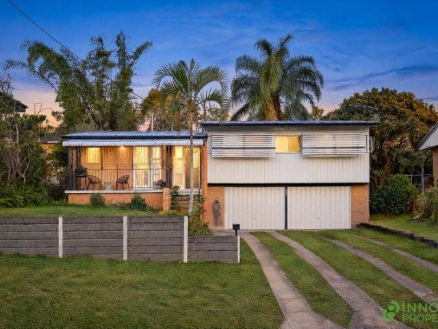 House for sale in Everton Hills, Greater Brisbane