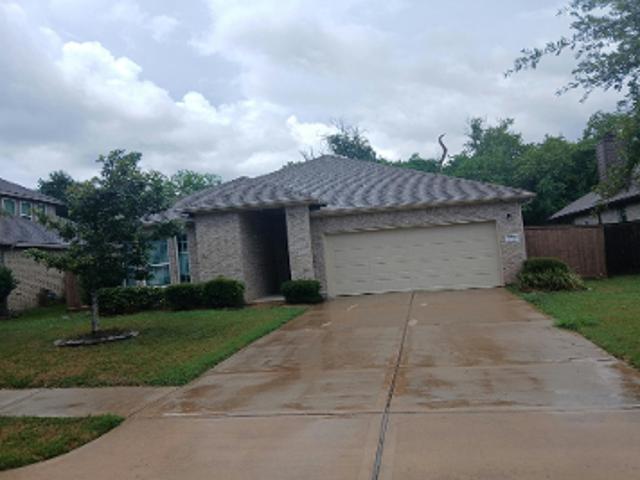 House for sale in Clute, Texas