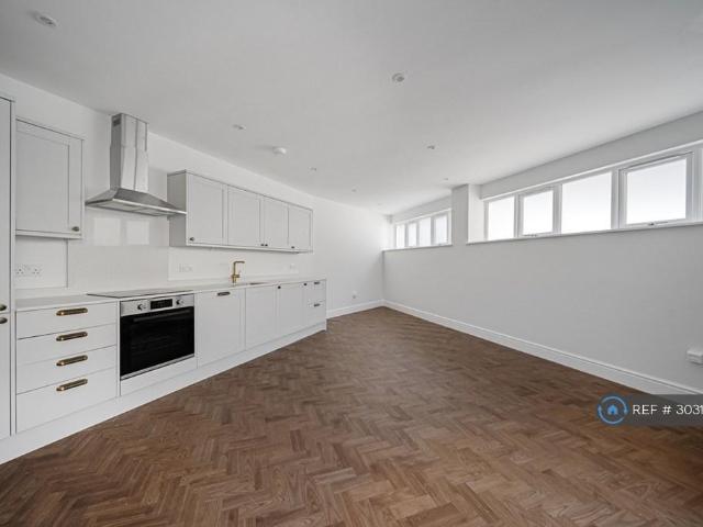 Apartment for rent in Hillview, Surrey