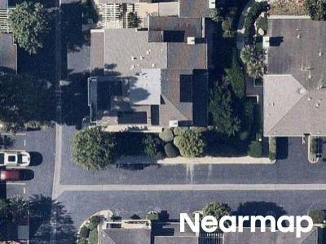 Condo for sale in Costa Mesa