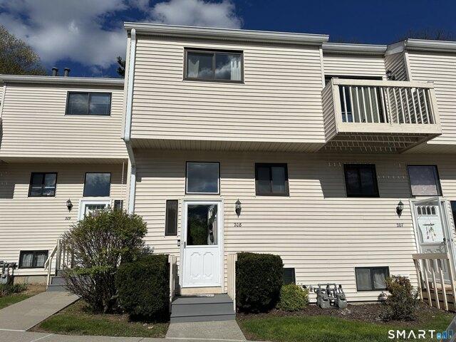 House for sale in Canton, Connecticut