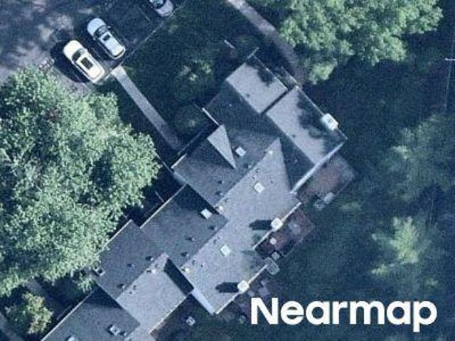 Condo for sale in Edison, Middlesex County