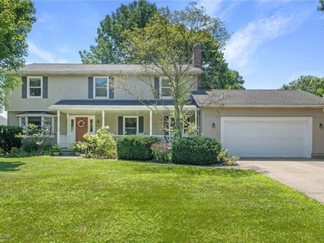 House for sale in Cuyahoga Falls