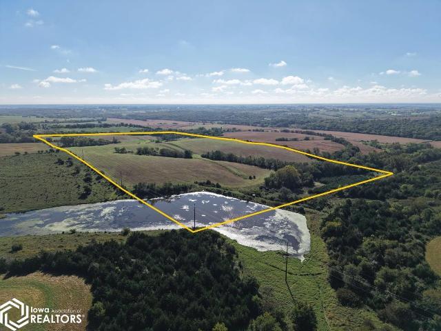 Farm for sale in Van Meter, Madison County