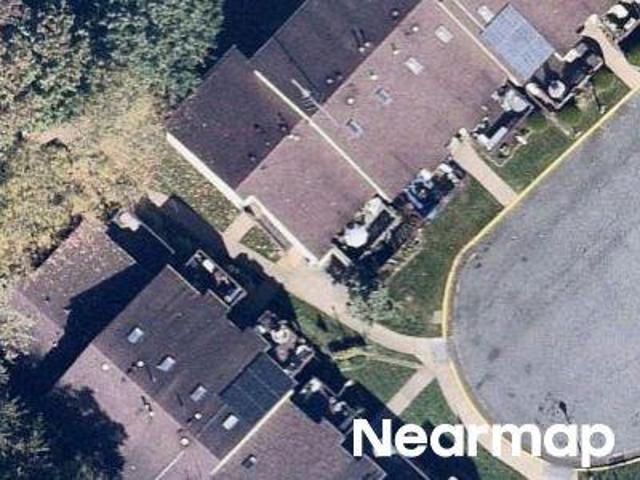 Condo for sale in Staten Island Condo for sale in Staten Island