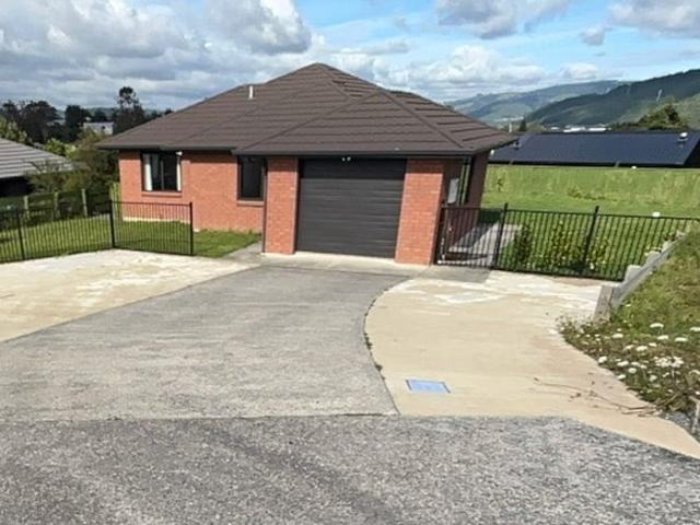 House for rent in Pauatahanui, Wellington