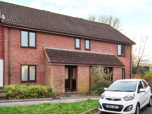 House for rent in Fole, Surrey