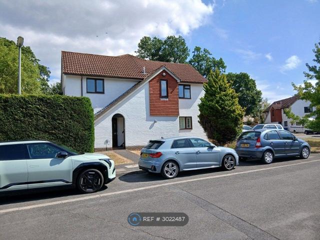 House for rent in Fole, Surrey