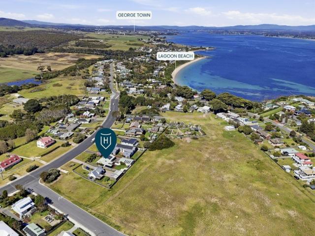 House for sale in Low Head, George Town