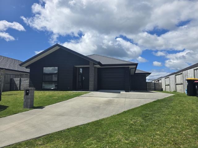 House for rent in Terrace Views, Papamoa