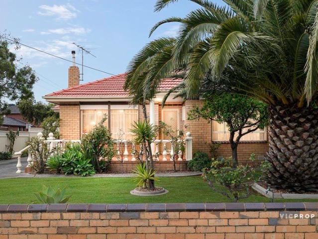 House for sale in Fawkner, Melbourne