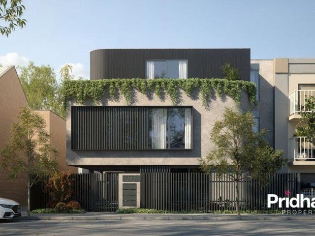 Townhouse for sale in Camerons Creek, Victoria