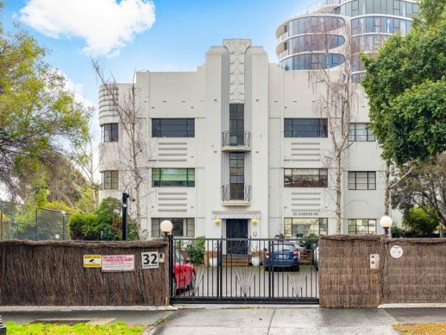 Apartment for sale in Camerons Creek, Victoria