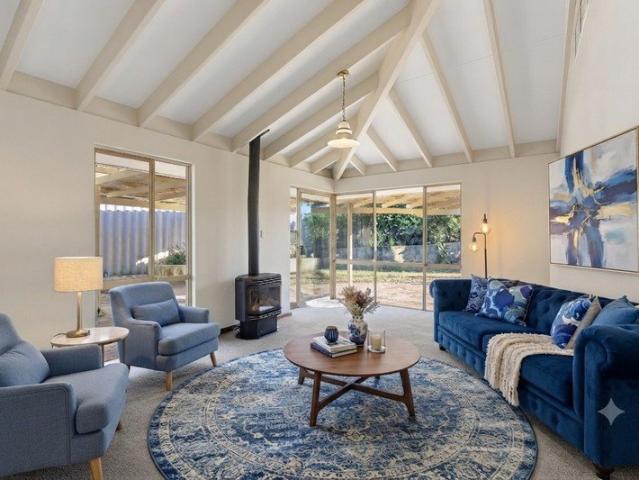 House for rent in Kingsley, Western Australia