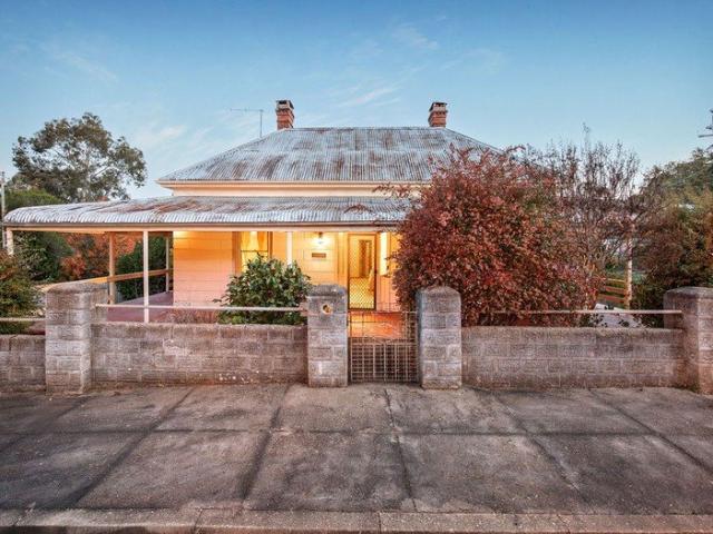 House for sale in Yackandandah, Victoria
