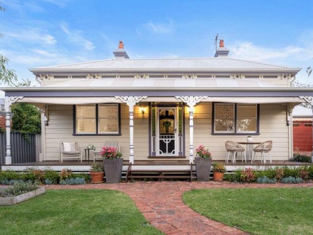 House for sale in Bicton, City of Melville