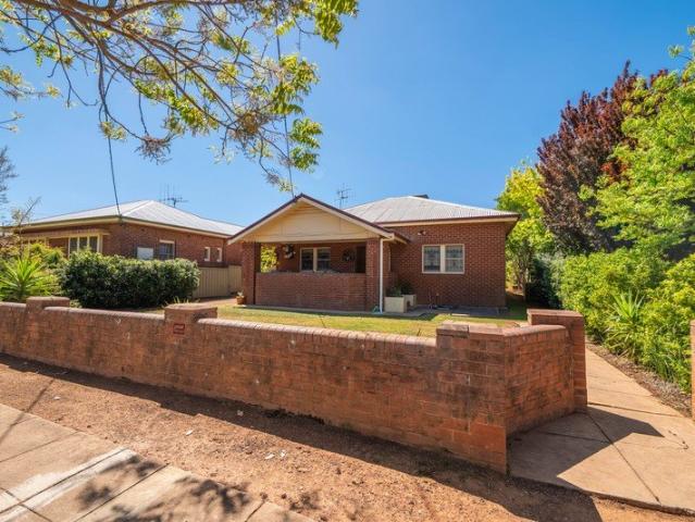 House for sale in Parkes, Parkes Shire Council