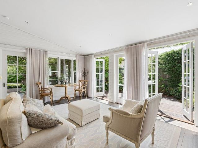 House for sale in Sydney, Blue Mountains City Council