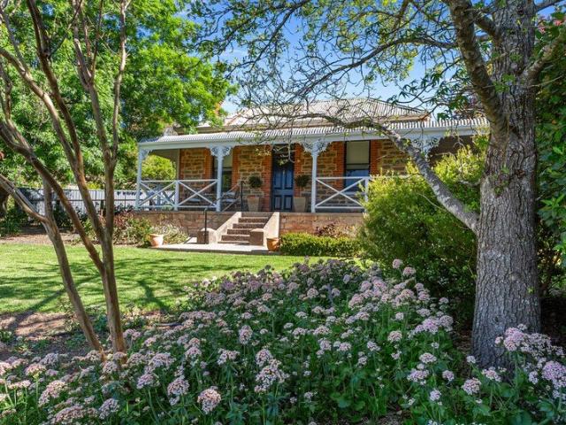House for sale in Clare, Clare and Gilbert Valleys Council