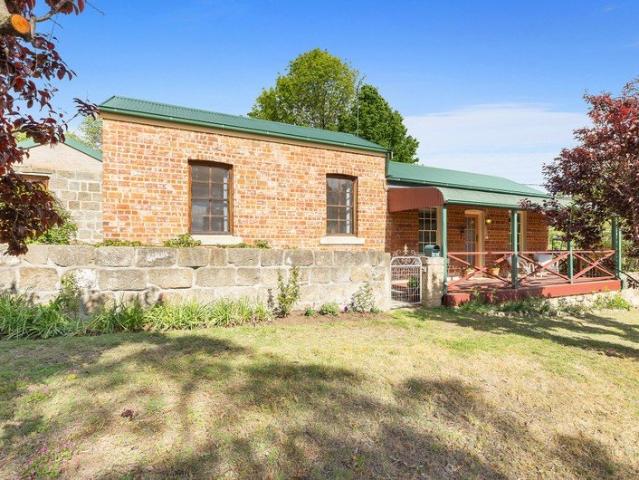 House for sale in Cooma, Snowy Monaro Regional Council