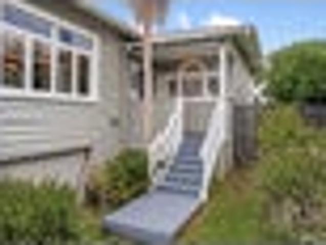 House for sale in Balmoral, Oroua County