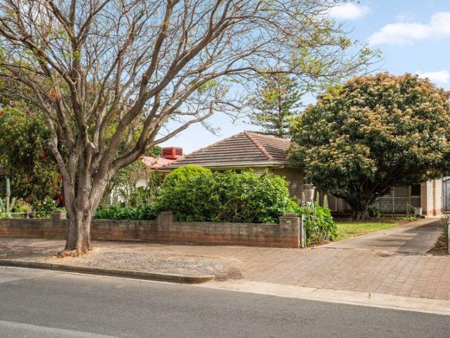 House for sale in Cumberland Park, Adelaide