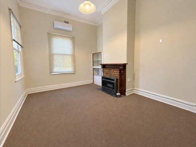 House for rent in Fitzroy North, Melbourne
