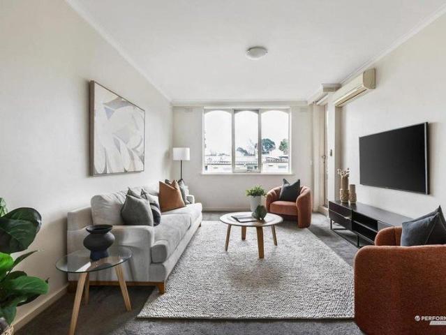 Apartment for rent in Hawthorn East, Melbourne