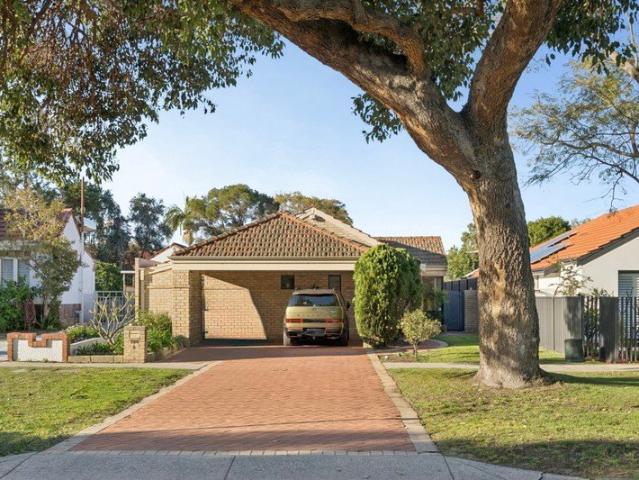 House for sale in Ardross, Western Australia