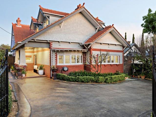 House for sale in Caulfield South, Melbourne