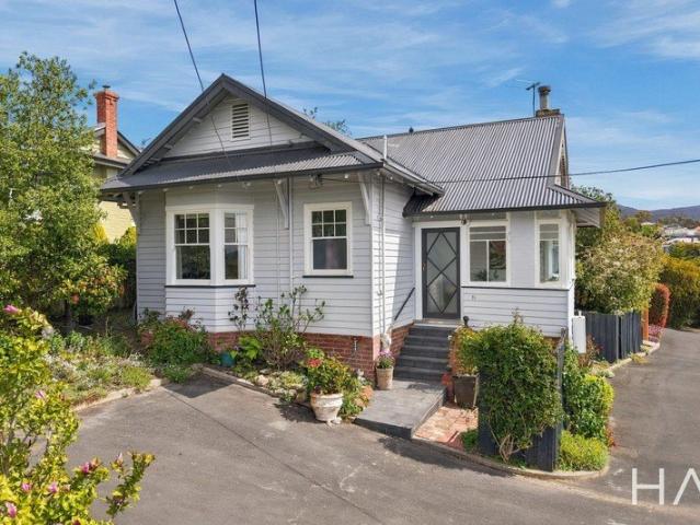 House for sale in Lenah Valley, Hobart