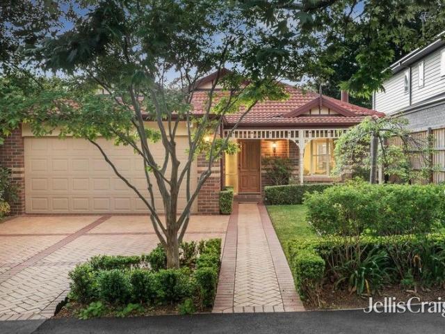 House for sale in Surrey Hills, Victoria