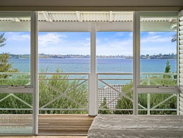 House for sale in Applecross, Western Australia