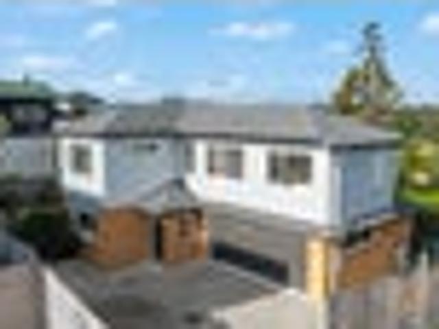 House for sale in Wairau Valley